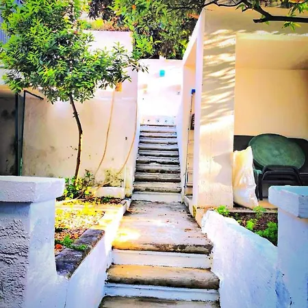 House Mansion Campolide 住宿加早餐酒店 Lisboa