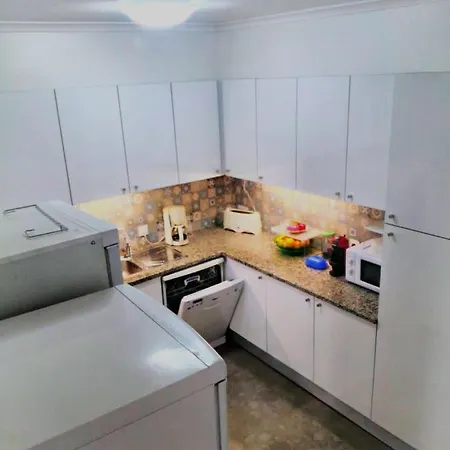 House Mansion Campolide Nocleg ze śniadaniem Lizbona